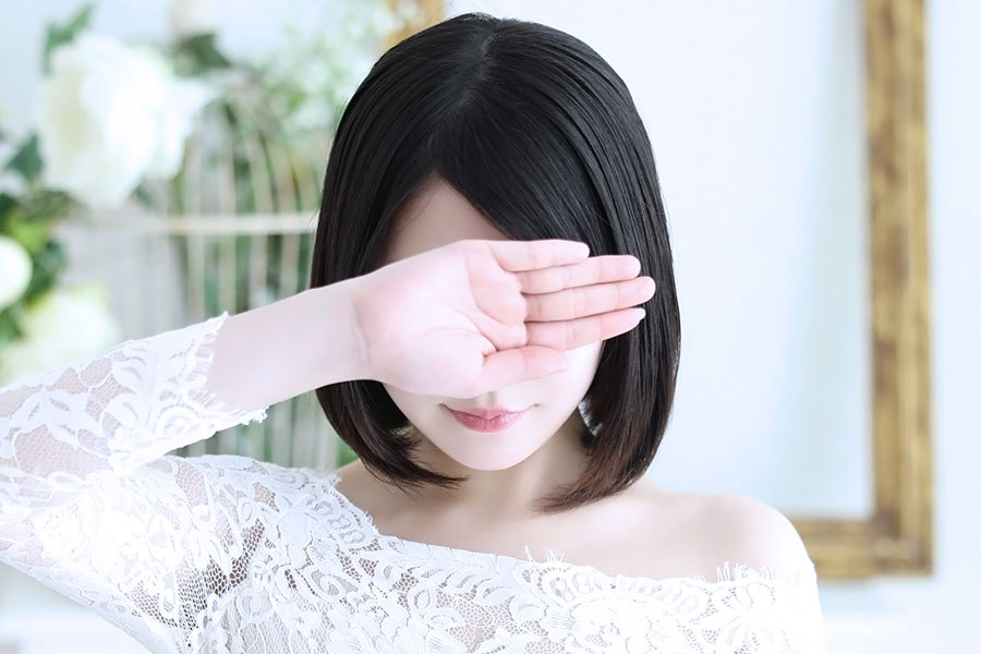 名古屋風俗デリヘル 新人・千花(チカ) 写真