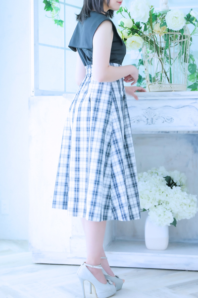 名古屋風俗デリヘル 新人・海未(ウミ) 写真