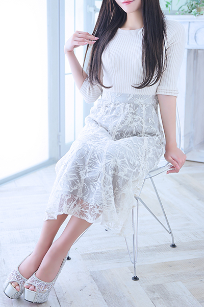 名古屋風俗デリヘル 新人・里穂(リホ) 写真